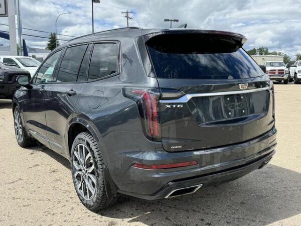 Sold 2023 Chevrolet Cadillac XT6 Sport AWD SUV | Low KMs | 3.6L | Leather | Pano Roof | HD Rear Camera | Bose Sound | Luxury Pkg | Stock # P1641 - Image 4