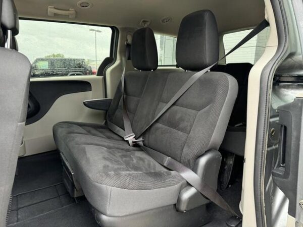 Sold 2019 Dodge Grand Caravan SE Plus Package | V6 | Roof Racks | FlexFuel | Keyless Entry | Stock # P1643 - Image 24