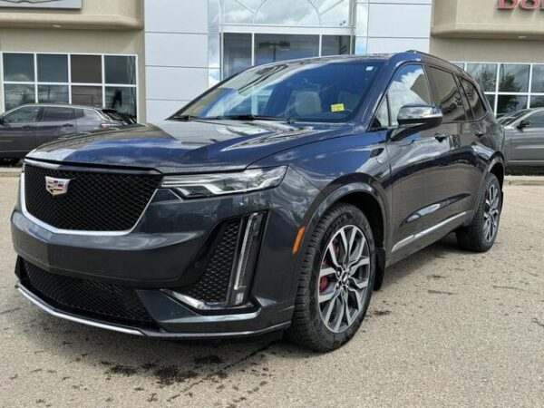 Sold 2023 Chevrolet Cadillac XT6 Sport AWD SUV | Low KMs | 3.6L | Leather | Pano Roof | HD Rear Camera | Bose Sound | Luxury Pkg | Stock # P1641 - Image 2