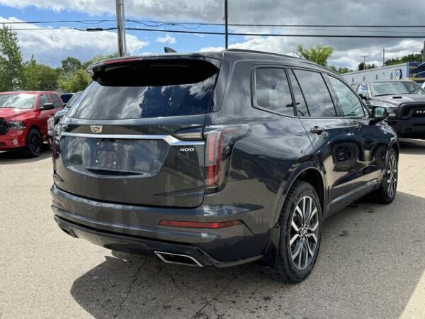 Sold 2023 Chevrolet Cadillac XT6 Sport AWD SUV | Low KMs | 3.6L | Leather | Pano Roof | HD Rear Camera | Bose Sound | Luxury Pkg | Stock # P1641 - Image 9