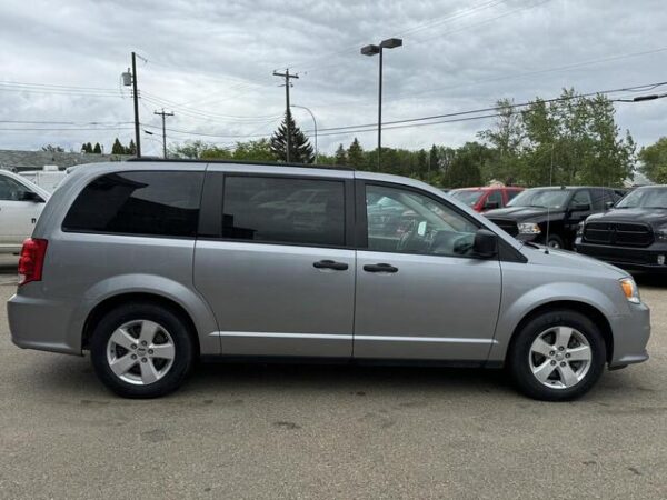 Sold 2019 Dodge Grand Caravan SE Plus Package | V6 | Roof Racks | FlexFuel | Keyless Entry | Stock # P1643 - Image 9