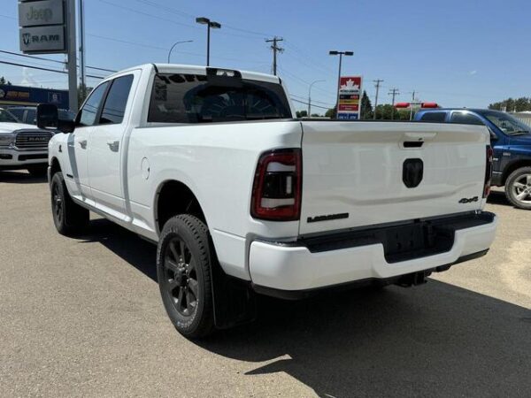 Sold 2024 Ram 3500 Laramie Night Edition Crew Cab 4x4 | 6.7L | Low KMs | Leather | AISIN Tranny | Sunroof | Lvl B Equip | Stock # P1652 - Image 4