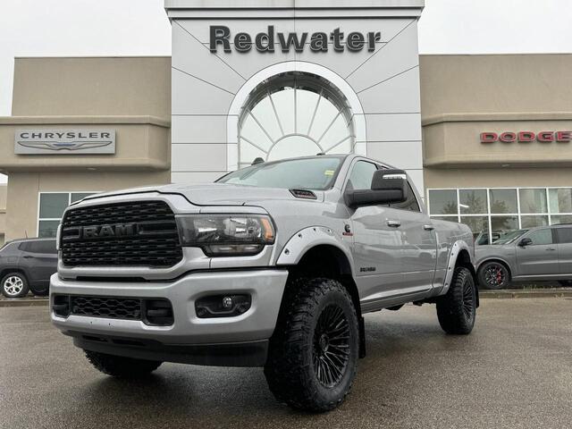 2024 Ram 3500 Big Horn Night Edition Crew Cab 4x4 Stock RR32347