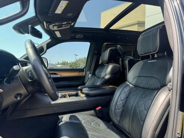Sold 2022 Jeep Grand Wagoneer Series III 4WD SUV | Low KMs | V8 | Rear Video Screens | Heated Vented Seats | Leather Stock # P1647 - Image 16