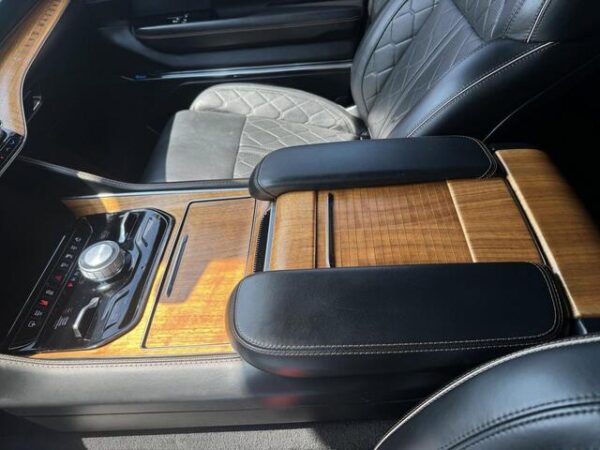 Sold 2022 Jeep Grand Wagoneer Series III 4WD SUV | Low KMs | V8 | Rear Video Screens | Heated Vented Seats | Leather Stock # P1647 - Image 22