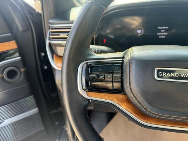 Sold 2022 Jeep Grand Wagoneer Series III 4WD SUV | Low KMs | V8 | Rear Video Screens | Heated Vented Seats | Leather Stock # P1647 - Image 17