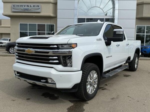 Sold 2021 Chevrolet Silverado 3500HD High Country Crew Cab | 6.6L | Leather | Sunroof | Nav | Bose Sound | Heated Seats | 5th Wheel Prep | Stock # P1624 - Image 2