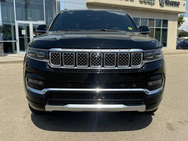 Sold 2022 Jeep Grand Wagoneer Series III 4WD SUV | Low KMs | V8 | Rear Video Screens | Heated Vented Seats | Leather Stock # P1647 - Image 12