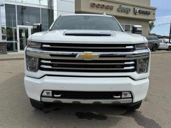 Sold 2021 Chevrolet Silverado 3500HD High Country Crew Cab | 6.6L | Leather | Sunroof | Nav | Bose Sound | Heated Seats | 5th Wheel Prep | Stock # P1624 - Image 9