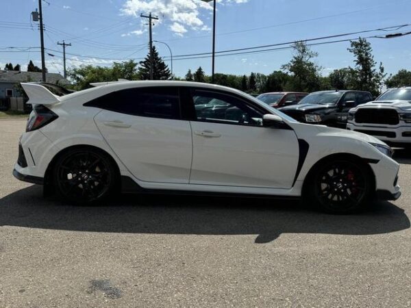 Sold 2018 Honda Civic Type R Hatchback Manual | Low KMs | 2L Turbo | Backup Camera | Spoiler | Stock # P1664 - Image 9