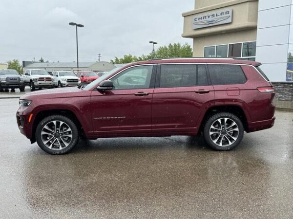 Sold 2021 Jeep Grand Cherokee L | Low KMs | Nappa Leather | Luxury Tech Group | NAV | Pano Sunroof | Pro Tech Group | McIntosh Sound Stock # P1596 - Image 3