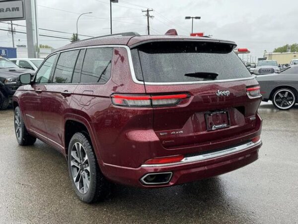 Sold 2021 Jeep Grand Cherokee L | Low KMs | Nappa Leather | Luxury Tech Group | NAV | Pano Sunroof | Pro Tech Group | McIntosh Sound Stock # P1596 - Image 4