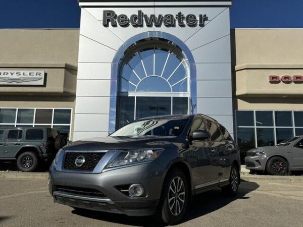 Used 2015 Nissan Pathfinder SL 4WD SUV | Blowout Special | V6 | Towing | Heated Seats | Backup Camera Stock # P1592