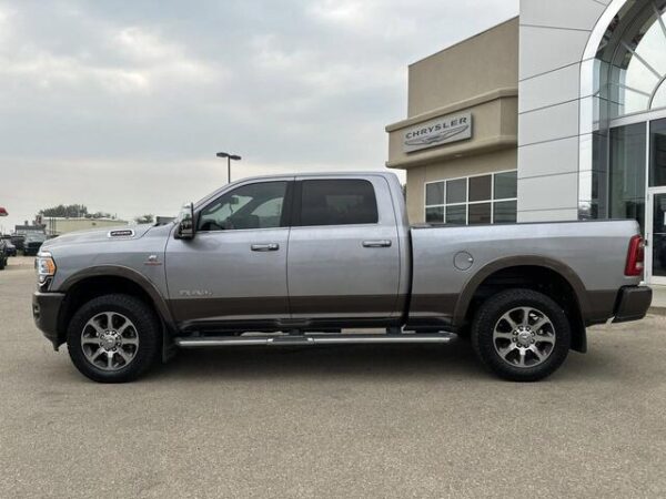 Sold 2023 Ram 2500 Longhorn | 6.7L | Low KMs | Heated Vented Seats | Sunroof | Harman/Kardon Sound | 5th Wheel Prep | Stock # P1584 - Image 7