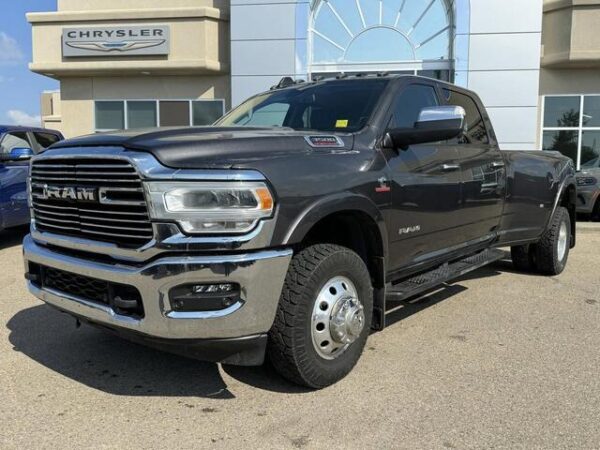 Sold 2021 Ram 3500 Laramie Dually Crew Cab 4x4 | 6.7L | Leather | Sunroof | 5th Wheel | Laramie Lvl 2 Equip Pkg | Stock # RR38494A - Image 2